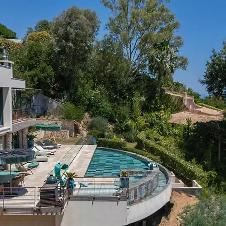 Ref 2198 - Super Cannes - Luxury Modern Sea View For Rent *