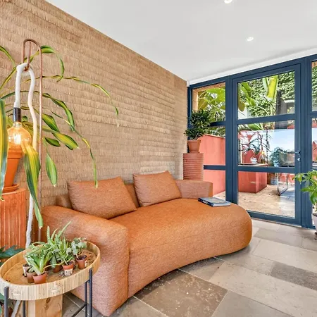 Villa Ref 2198 - Super Cannes - Luxury Modern Sea View For Rent *