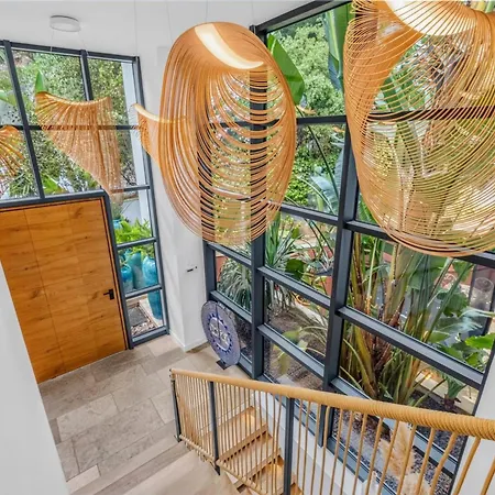 Villa Ref 2198 - Super Cannes - Luxury Modern Sea View For Rent *